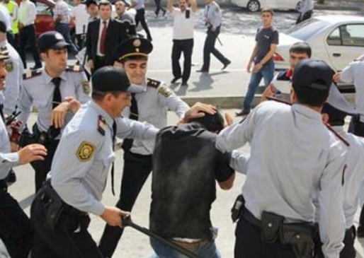 درگیری بی سابقه بین پلیس و معترضین جمهوری آذربایجان برای آزادی حجاب