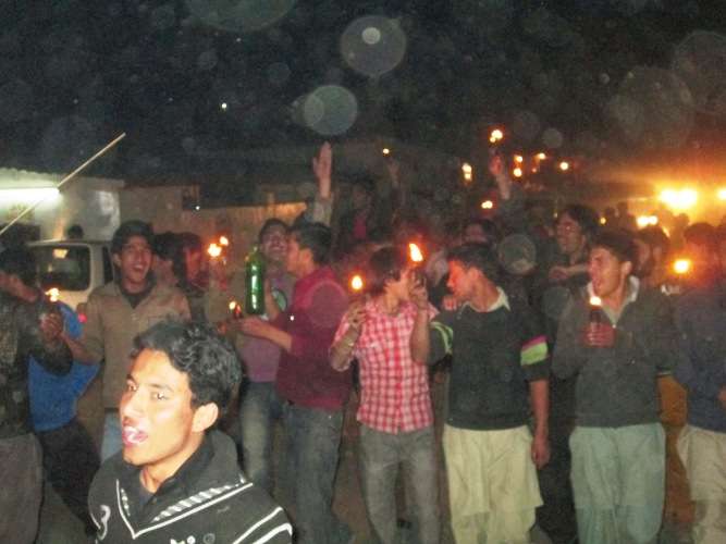 عید غدیر کے موقع پر اسکردو میں چراغاں اور مشعل بردار ریلی کی تصویری جھلکیاں
