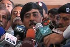 مہاجر کارکنان و عوام کے قاتلوں کا سرپرست گورنر ہاﺅس سندھ میں بیٹھا ہے، آفاق احمد