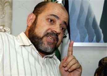Abu Marzouq: Abbas should pass PA to Hamas