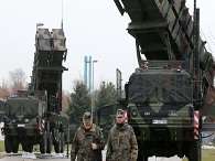 Türklər NATO raketlərinə qarşı etiraz nümayişləri keçiriblər