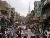 پشار میں ٹارگٹ کلنگ کیخلاف تاریخی احتجاجی ریلی، ہزاروں افراد کی شرکت