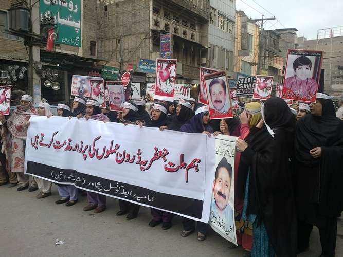 پشاور میں ٹارگٹ کلنگ کیخلاف تاریخی احتجاجی ریلی