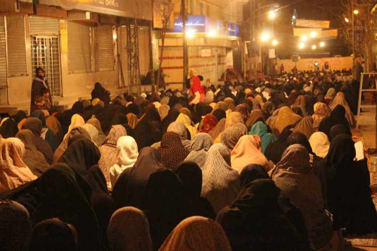 کوئٹہ میں شہداء کی یاد میں دعا کمیل کا اہتمام