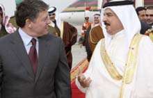 میانجیگری شاه بحرین برای حل تنش موجود در روابط امیر قطر و شاه اردن