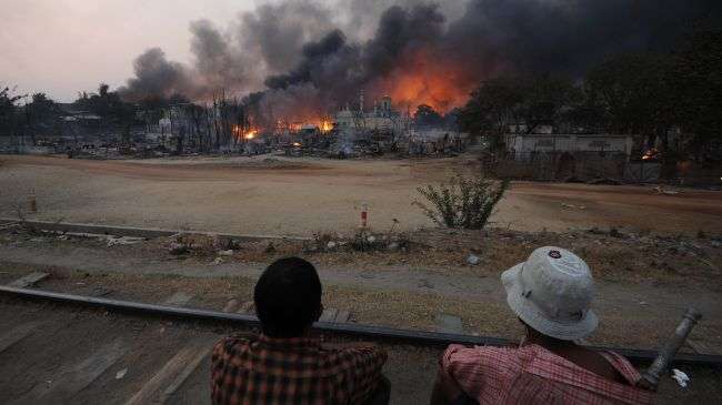 Muslims mosques, homes destroyed in fresh Myanmar attacks