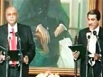 نگراں وزیر اعلیٰ پنجاب نجم سیٹھی نے اپنے عہدے کا حلف اٹھا لیا