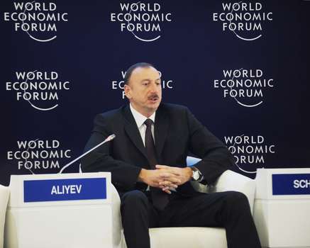 Davos Formu niyə Bakıda keçirilir?