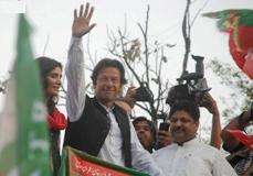 تحریک انصاف کے سربراہ عمران خان نے لاہور میں انتخابی مہم کا آغاز کر دیا