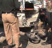 پشاور میں خودکش حملہ، 8 افراد جاں بحق 43 زخمی، کمشنر اور این اے3 کے امیدوار بال بال بچ گئے