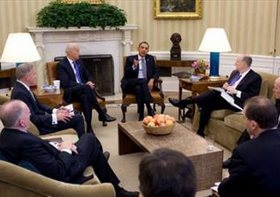 هراس کاخ سفید از شکست در سوریه/نشست مقامات آمریکایی برای تسلیح