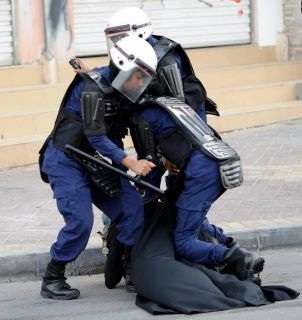 Bahrain crackdowns on women over political divergence