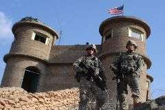 افغانستان، بگرام ایئربیس پر راکٹ اور مارٹر گولوں حملہ، 4 امریکی فوجی ہلاک