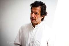 عمران خان نے رکن قومی اسمبلی کا حلف اٹھا لیا