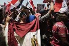 مصر میں مظاہرین کا صدر مرسی کو 48 گھنٹوں میں عہدے سے استعفیٰ دینے کا الٹی میٹم