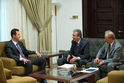 Presiden Bashar al-Assad, paling kiri: Photo, SANA