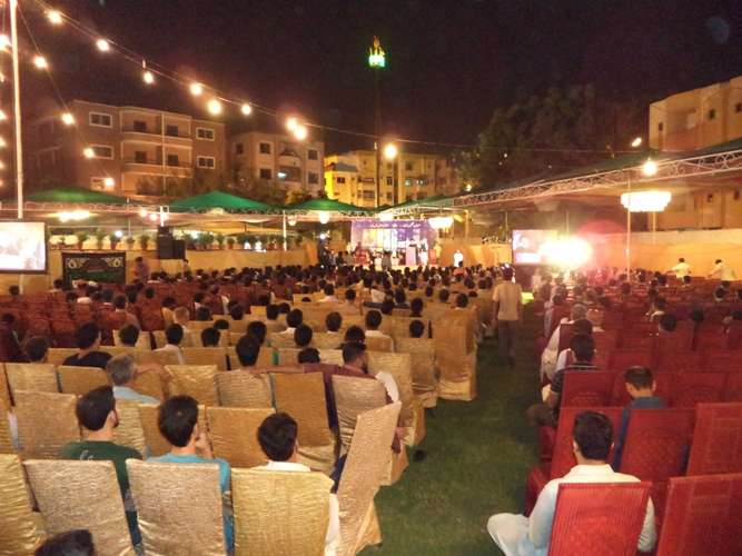 کراچی میں منعقدہ معرفت ثقلین سیمینار اور اعمال شب قدر کی تقریب کی تصویری جھلکیاں