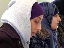 سوئیڈش خواتین نے مسلمان خواتین سے اظہار یکجہتی کیلئے انٹرنیٹ پر اپنی حجاب والی تصاویر شائع کر دیں