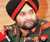 کنٹرول لائن پر پاکستانی فوج کی مدد سے دراندازی کی کوششیں کی جارہی ہیں، جنرل بکرم سنگھ