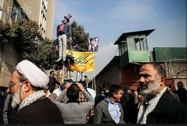 ایران کے تمام شہروں میں عالمی سامراج کے مقابلے کے دن کی مناسبت سے احتجاجی مظاہرے