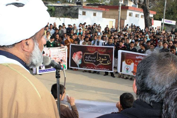 ایم ڈبلیو ایم سمیت دیگر شیعہ تنظیموں کا مساجد و امام بارگاہیں جلانے کے خلاف پرامن احتجاج