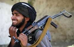 حکومت مذاکرات کا بہانہ بنا کر فوجی کاروائی کرنا چاہتی ہے، کالعدم تحریک طالبان