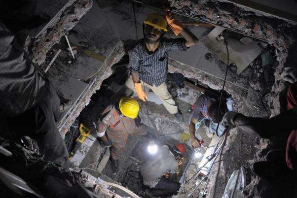 Considered the deadliest garment factory accident in history 1129 people died when the eight-story Rana Plaza building collapsed in Dhaka Bangladesh on April 24 2013. More than 2500 injured workers were rescued from the rubble. Rescue workers attempt to 