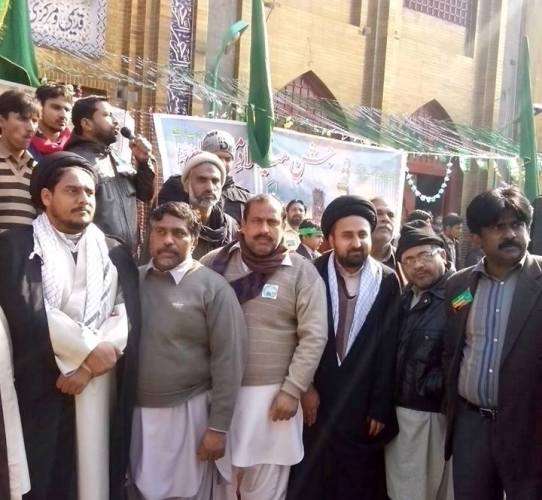 ملتان میں مجلس وحدت مسلمین کے زیراہتمام عید میلادالنبی (ص)کے موقع پر استقبالیہ کیمپ