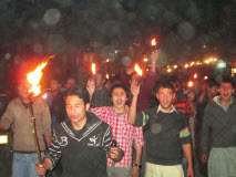 مظفرآباد میں امامیہ اسٹوڈنٹس آرگنائزیشن کی مشعل بردار ریلی