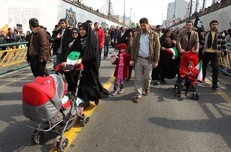 انقلاب اسلامی ایران کی سالگرہ کے موقع پر منعقدہ ریلیوں میں ایران کے تمام شہروں سے عوام کی پرجوش شرکت