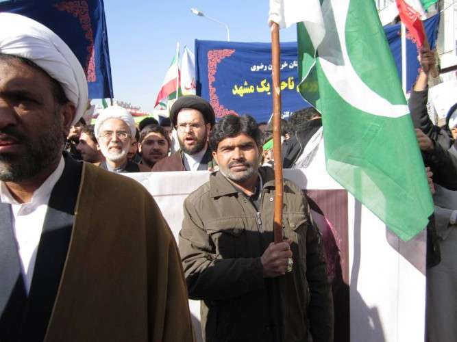 مجلس وحدت مسلمین شعبہ مشہد مقدس کے زیراہتمام انقلاب اسلامی ایران کی سالگرہ کے موقع پر ریلی