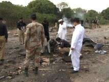 کراچی، پولیس بس پر خودکش حملہ، ‌11 اہلکار جاں بحق 39زخمی، ہلاکتوں میں اضافے کا خدشہ