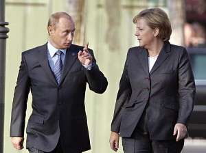 Putin və Merkel Ukrayna haqda danışıb