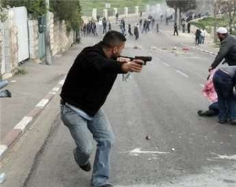 Undercover forces, mounted policemen disperse Jerusalem protest