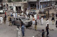 انفجار بمب در پیشاور پاکستان هفت کشته برجای گذاشت