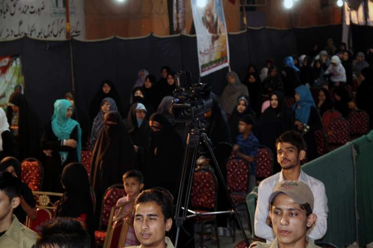 آئی ایس او کراچی کے تحت شہید ڈاکٹر نقوی کی برسی پر منعقدہ سیمینار کی تصویری جھلکیاں