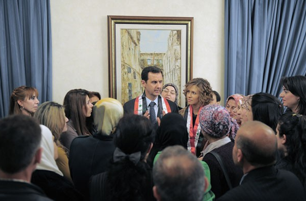 دیدار معلمان سوری با بشار اسد و همسرش