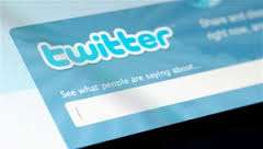 كويتي يطلق زوجته بسبب "تويتر"