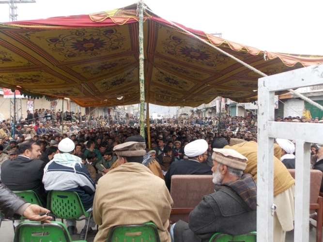 عوامی ایکشن کمیٹی بلتستان کے زیراہتمام یادگار شہداء اسکردو پر دو روز سے جاری دھرنے کی تصویری جھلکیاں