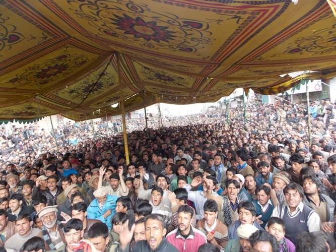 عوامی ایکشن کمیٹی بلتستان کے زیراہتمام یادگار شہداء اسکردو پر تین روز سے جاری دھرنے کی تصویری جھلکیاں