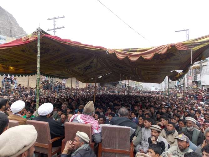 عوامی ایکشن کمیٹی بلتستان کے زیراہتمام یادگار شہداء اسکردو پر تین روز سے جاری دھرنے کی تصویری جھلکیاں