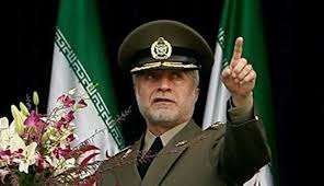 قائد الجيش: العدو عاجز عن تهديد ايران قولاً وفعلاً