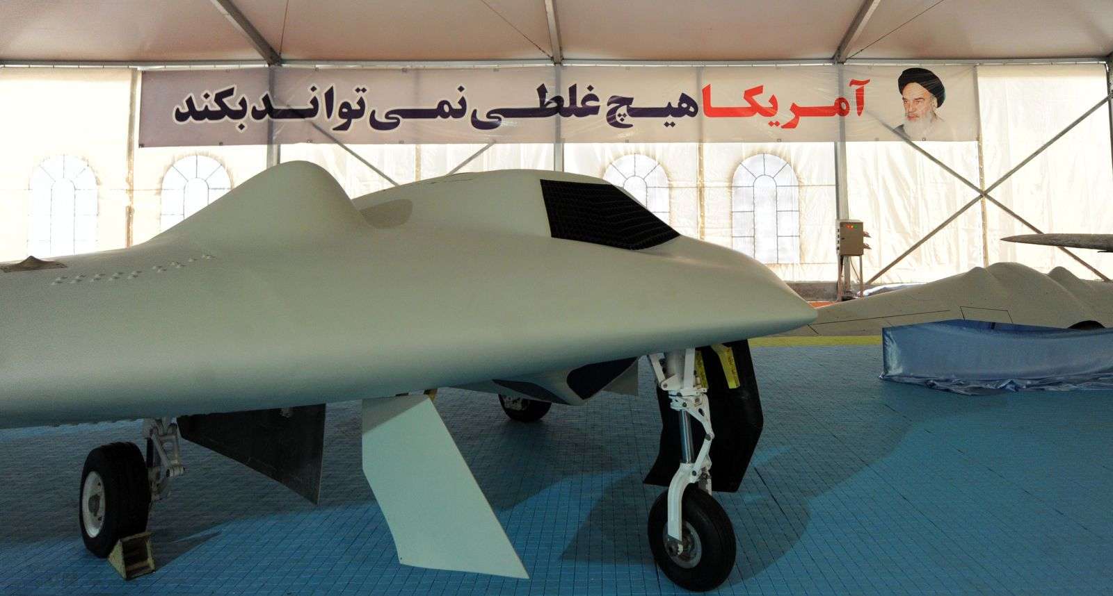 Foto: Drone Siluman RQ-170 Buatan Iran  <img src="https://www.islamtimes.org/images/picture_icon.gif" width="16" height="13" border="0" align="top">