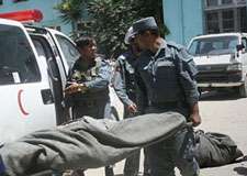 افغان طالبان نے آٹھ پولیس اہلکاروں کے سر قلم کر دیئے