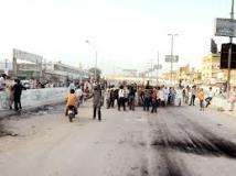 لوڈ شیڈنگ کے خلاف نائیویلہ کے مقام پر احتجاج، پشاور، کراچی مین ہائیوے بند