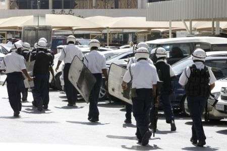Bahraini Regime Troops Impose Massive Security Alert in Damstan