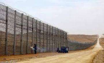 المغرب تسيّج الحدود مع الجزائر