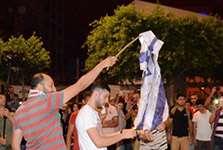 Adanada İsrail bayrağını yandırdılar