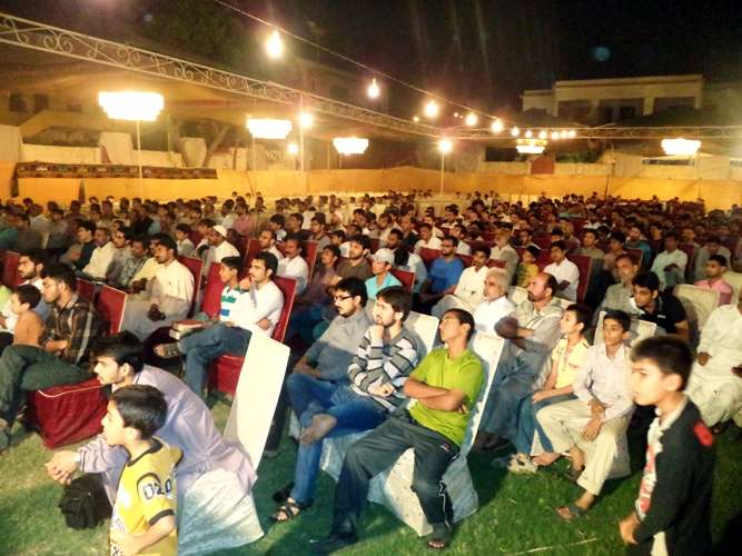 کراچی میں منعقدہ معرفت ثقلین سیمینار اور اجتماعی اعمال شب قدر کی تصویری جھلکیاں