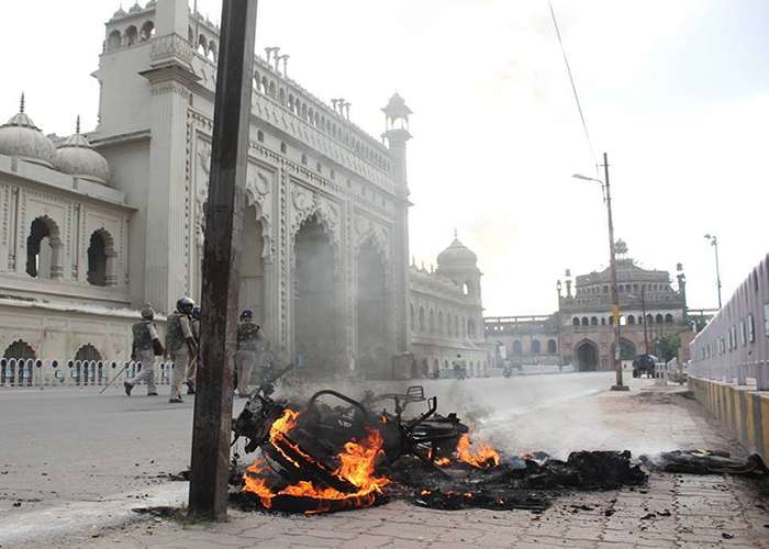 بھارتی شہر لکھنؤ میں یوم القدس اور شیعہ وقف بورڈ بچاؤ ریلی پر پولیس کا تشدد